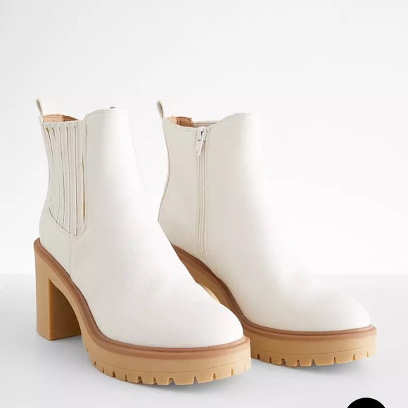 Jetta Boot DV by Dolce Vita - Picture 2 of 10